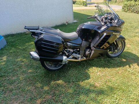 Moto KAWASAKI 2010 occasion Saint Benigne 01190