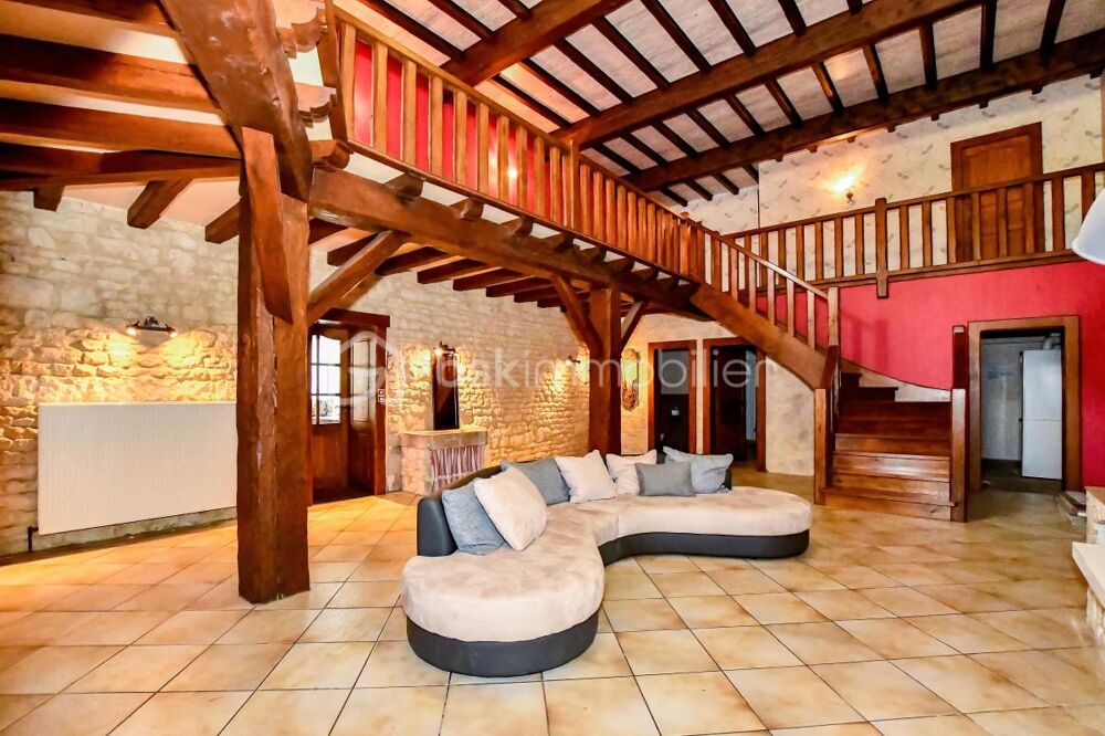 Maison de ville - 260m² - 6 pièces