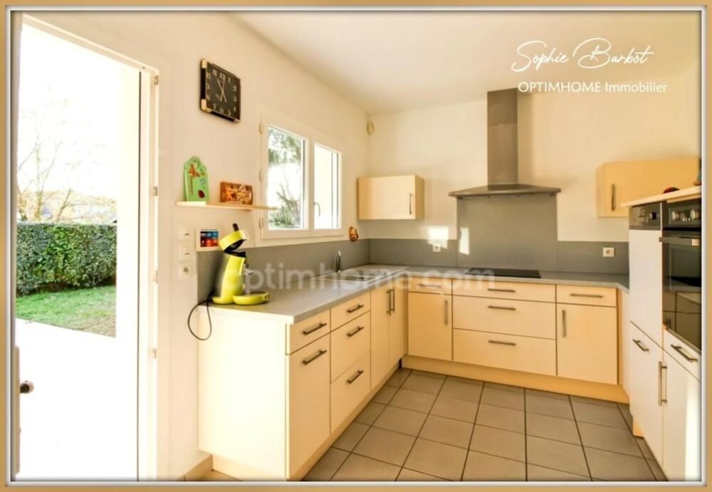Vente Maison GUJAN-MESTRAS – Maison familiale de plain-pied avec piscine chauffée, double garage et calme absolu Gujan mestras