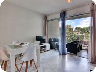  Appartement à louer 1 pièce 31 m²
