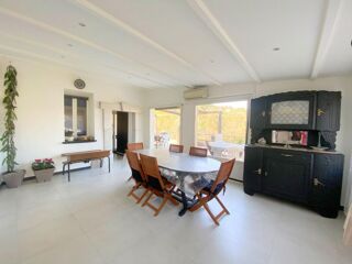  Villa  vendre 6 pices 140 m