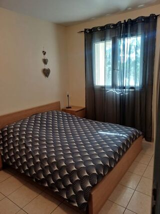  Appartement à louer 3 pièces 70 m²