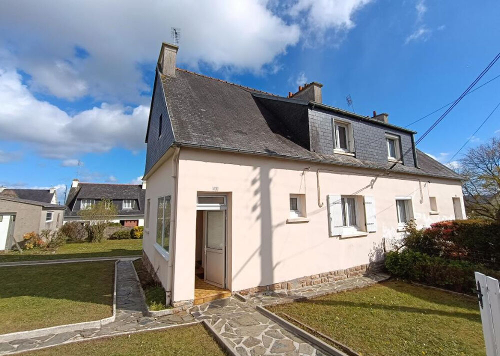 29520 Châteauneuf du Faou maison mitoyenne au calme 3 chambres cuisine salon bureau et garage