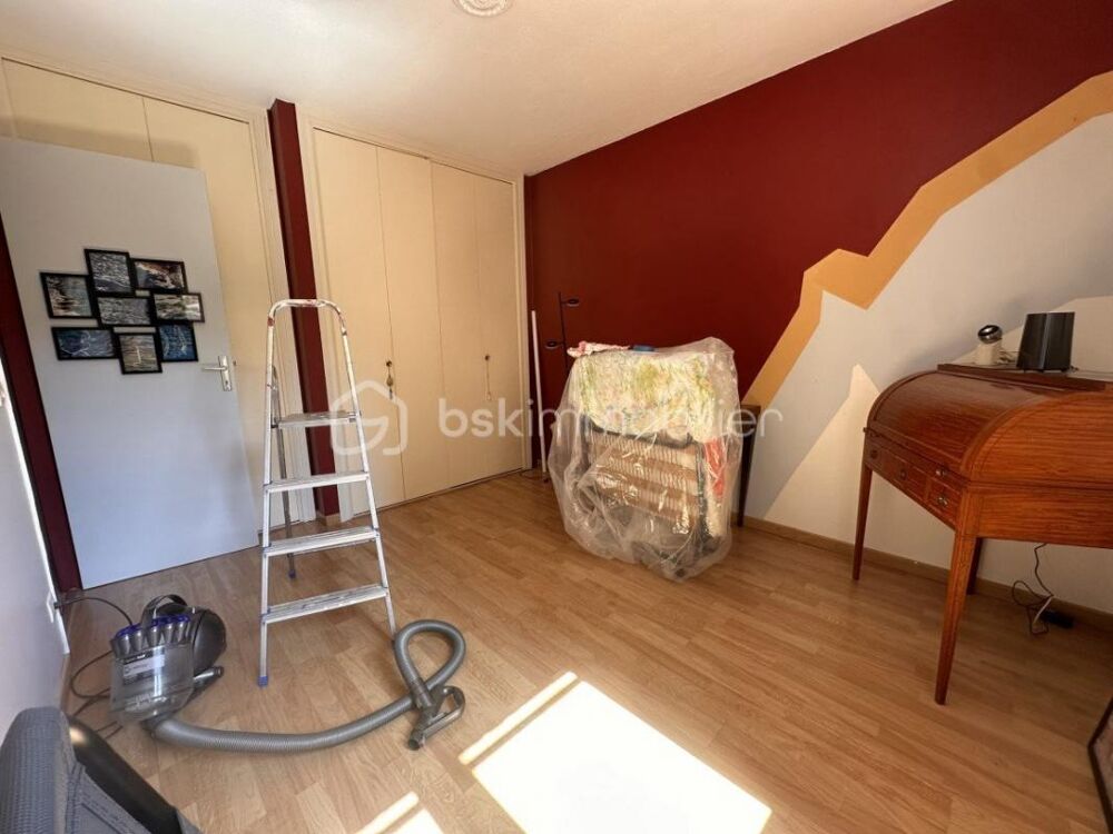 Appartement lumineux 4 pièces avec garage et cave