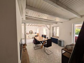  Propriété/château à vendre 4 pièces 110 m²