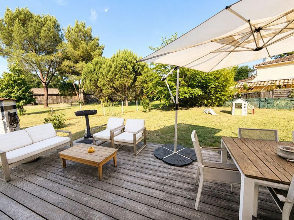 Maison Salles 5 pièces 100 m² -3 chambres et un bureau + garage