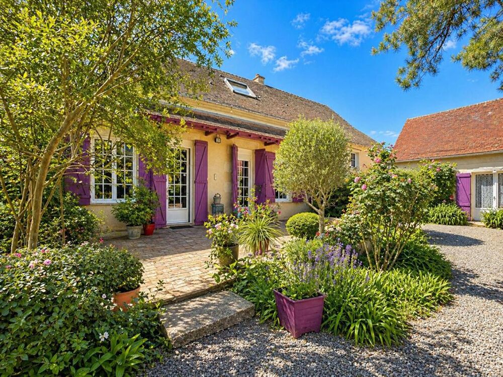 Ancienne ferme rénovée à proximité de Mamers 10 pièce(s) 230 m2