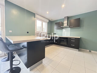  Maison  vendre 8 pices 123 m