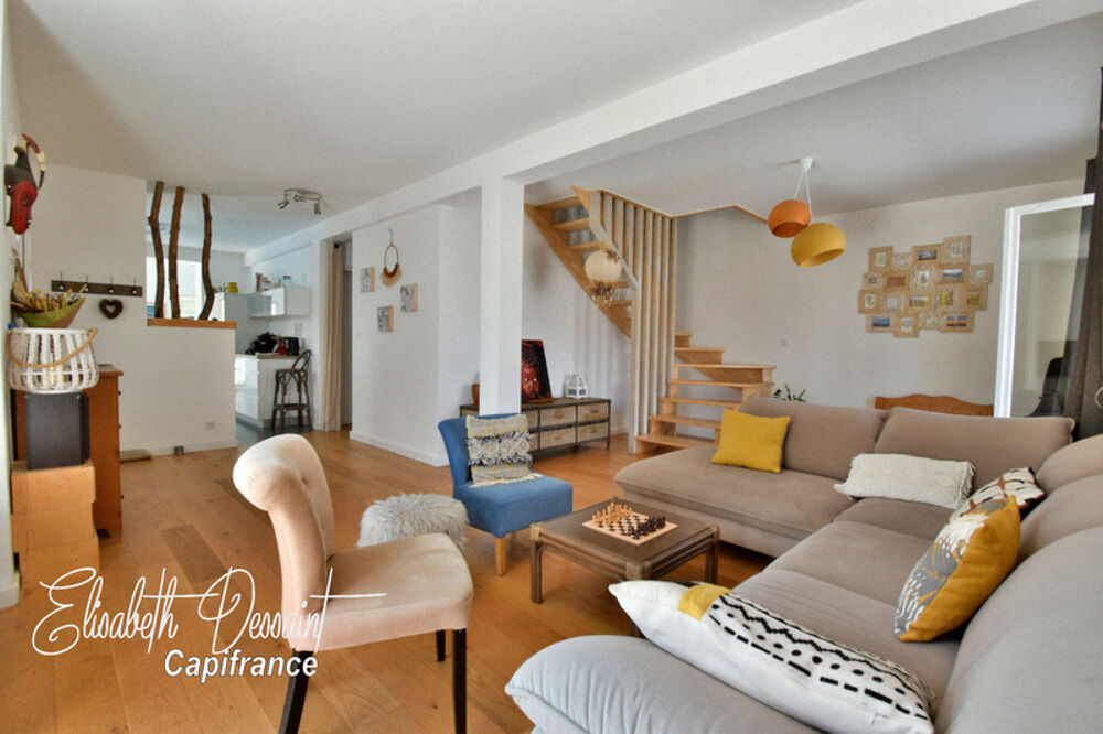 ONDRES  Villa familiale de style basco-landais avec piscine
