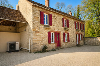  Maison à vendre 7 pièces 242 m²