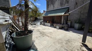  Immeuble  vendre 15 + pices 980 m