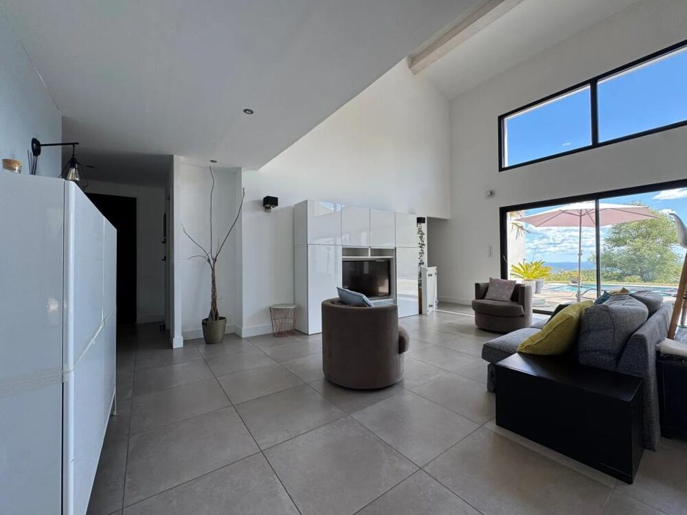 � vendre  Maison Montfuron (04110)