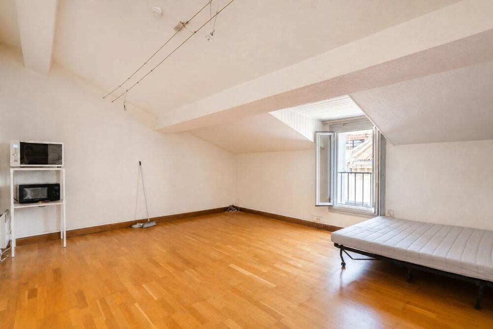 Vente Appartement MONTPELLIER (34000) – STUDIO – DERNIER ÉTAGE – IMMEUBLE DE STANDING – AU PIED DU TRAM – IDÉAL INVESTISSEUR Montpellier