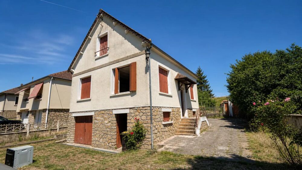 Grande maison familiale sur 968 m² avec double garage