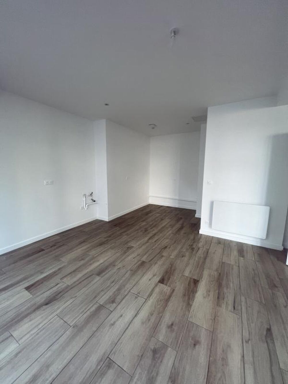 *A VISITER  MAISON 4 PIÈCES + JARDIN Privatif AU CALME - Proche Métro L4 et RER B