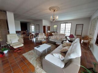  Maison � vendre 10 pi�ces 300 m�