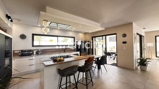 Villa � vendre 6 pi�ces 148 m�