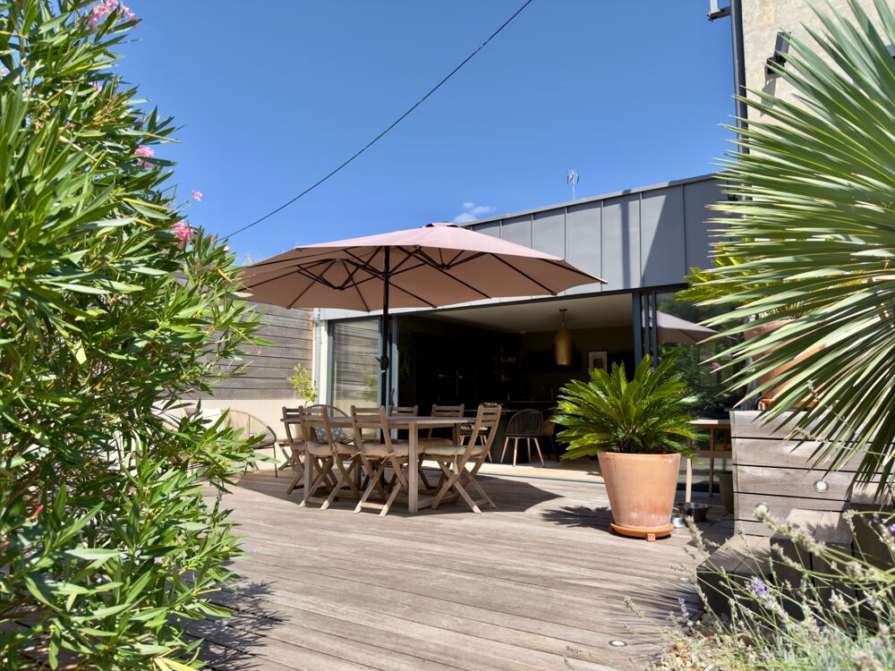 Vente Maison SAUMUR AGGLO, Bagneux. Maison tuffeau rénovée de 142m² avec terrasse et jardin paysagé clos Bagneux