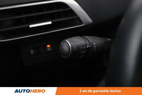 3008 1.2 PureTech Allure Pack EAT8 130 ch 2021 occasion 92130 Issy-les-Moulineaux