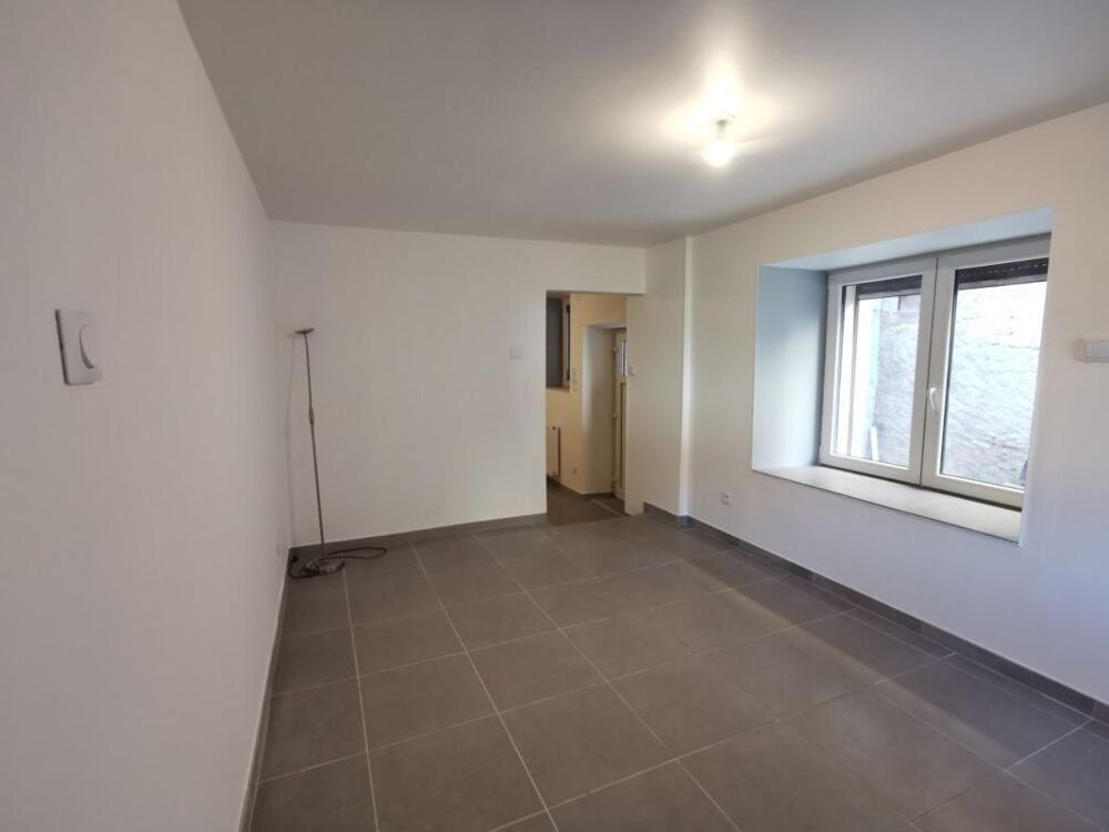 Appartement à louer 4 pièces RAHLING (57)