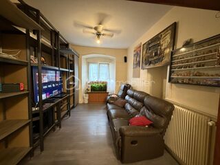  Immeuble  vendre 10 pices 180 m