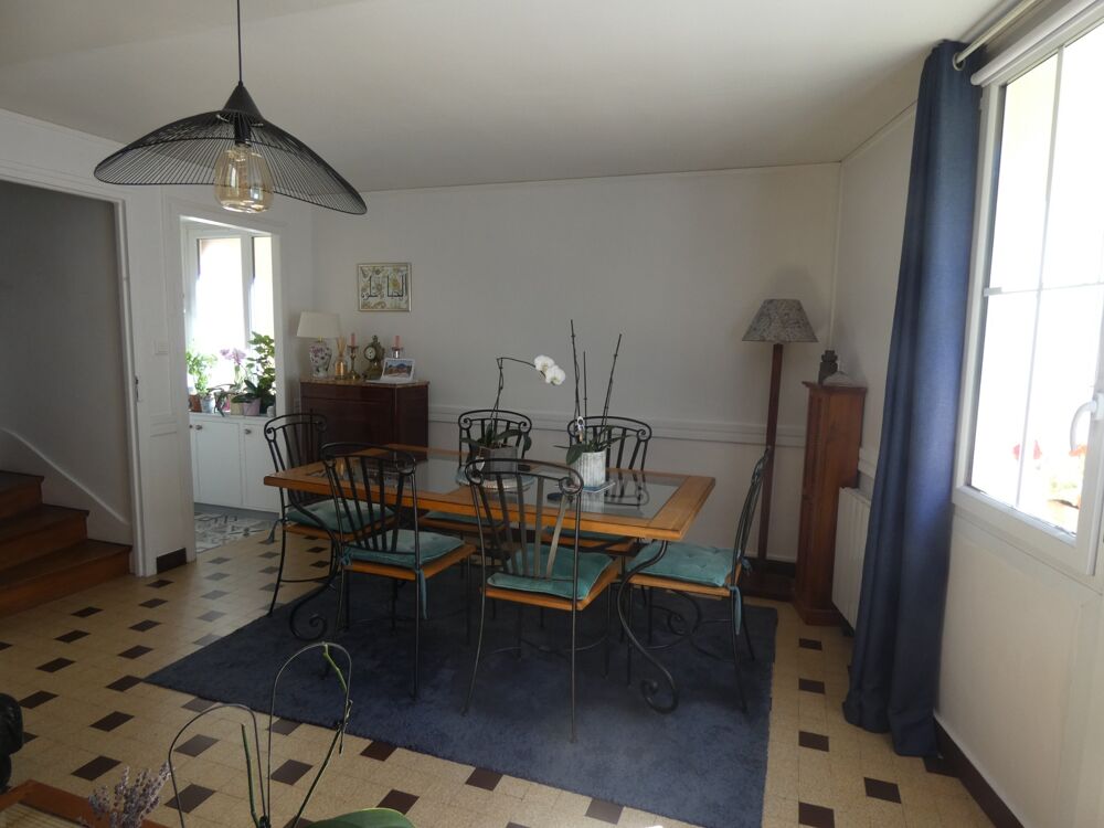 Maison à vendre 4 pièces proche de FALAISE (14) maison 98 m² habitables sur 594 m² de terrain