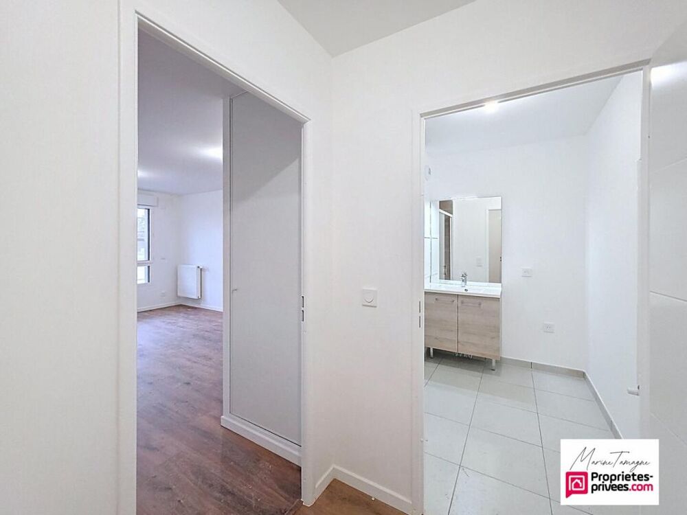 Vente Appartement Trois pièces avec balcon, garage + parking , Quartier des Sablons Compiegne