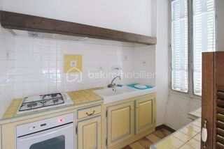  Propriété/château à vendre 8 pièces 145 m²