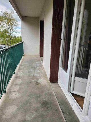  Appartement à louer 1 pièce 42 m²