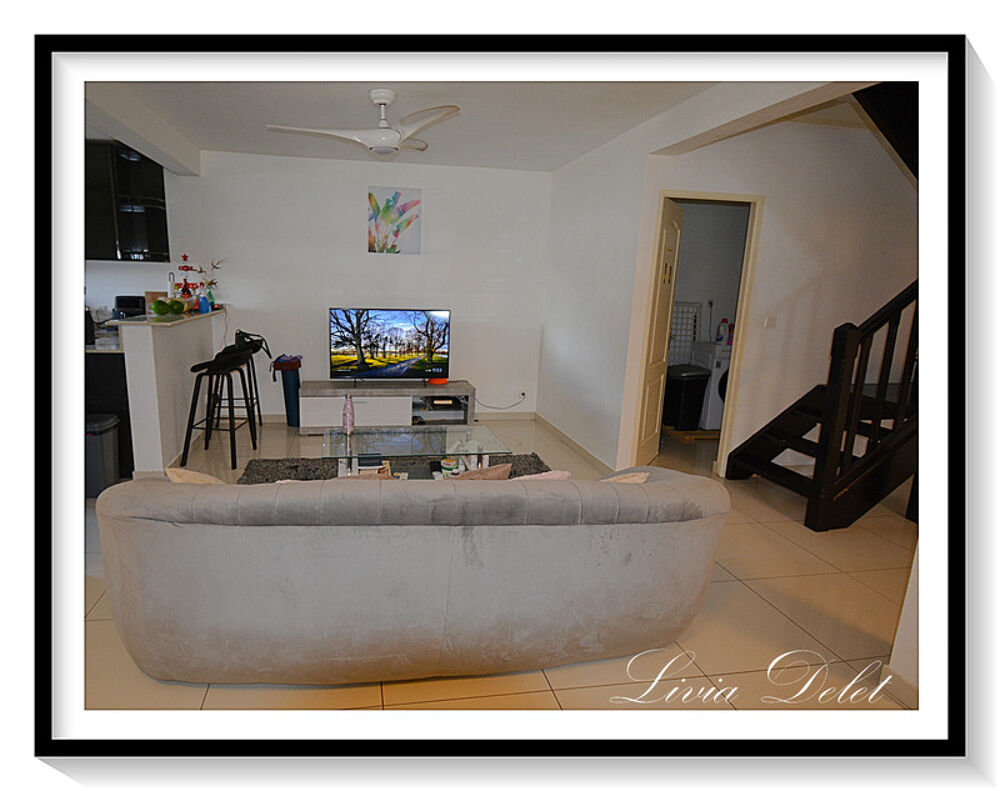 Vente Maison Maison F4 en duplex à vendre prête à vous accueillir LE LAMENTIN (972) Le lamentin