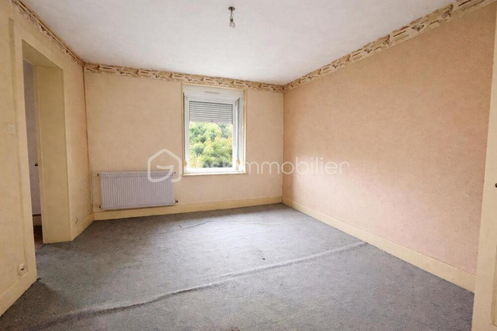   Local commercial et un appartement 
