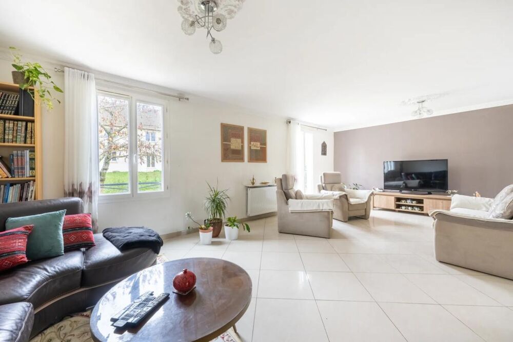 Maison spacieuse avec jardin à Soisy-sous-Montmorency