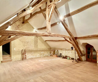  Maison � vendre 15 + pi�ces 370 m�