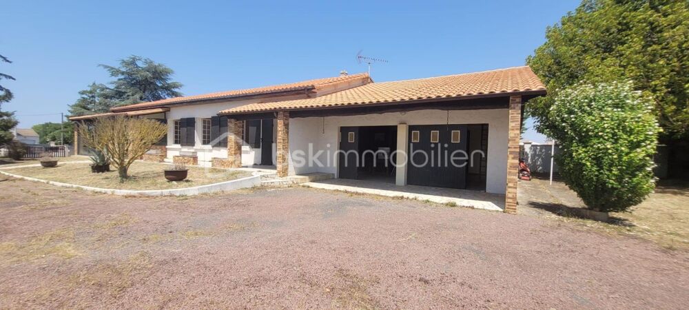 Vente Maison MAISON 7 PIECES, 4 CHAMBRES, DOUBLE GARAGE ET ATELIER SUR 1370M2 DE TERRAIN Arvert