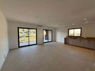  Appartement � vendre 3 pi�ces 70 m�