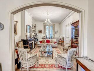  Proprit/chteau  vendre 12 pices 320 m