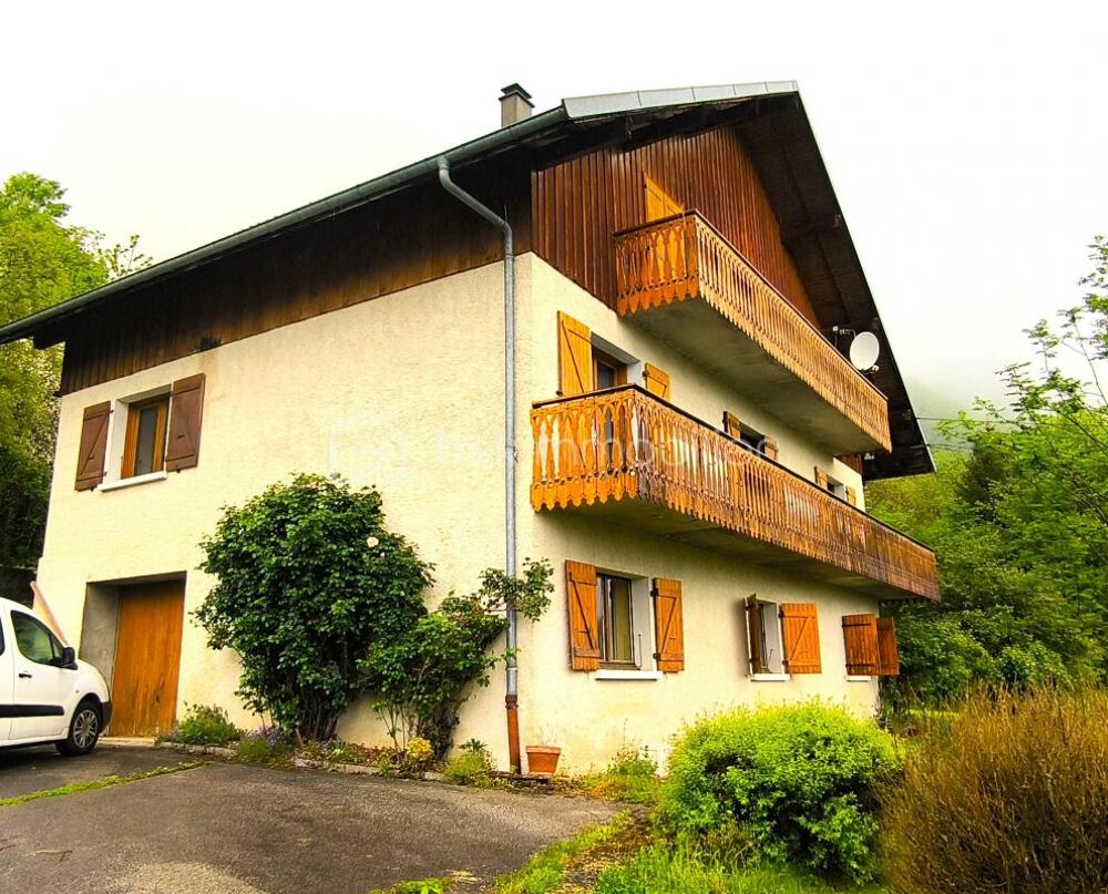 MAISON AVEC VUE SUR LE MONT BLANC
