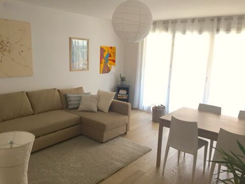   BEAU  T2 MEUBLE PLACE JEAN-MACE 52 m� Appartement - 2 pi�ce(s) - 52 m�