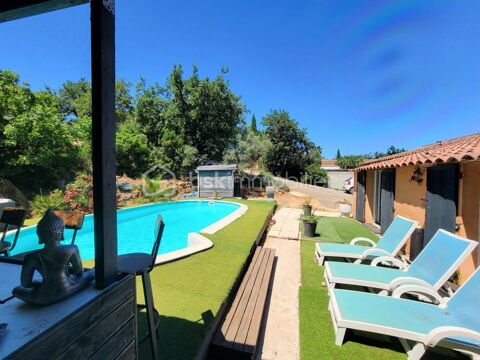   Grande maison familiale de plain pied avec piscine, terrasses, vue dgage et T3 indpendant Villa - 9 pice(s) - 188 m