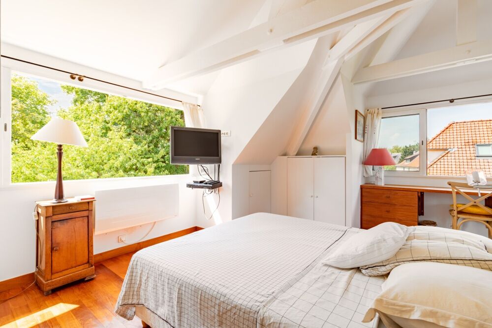 à vendre  Maison La Celle-Saint-Cloud (78170)