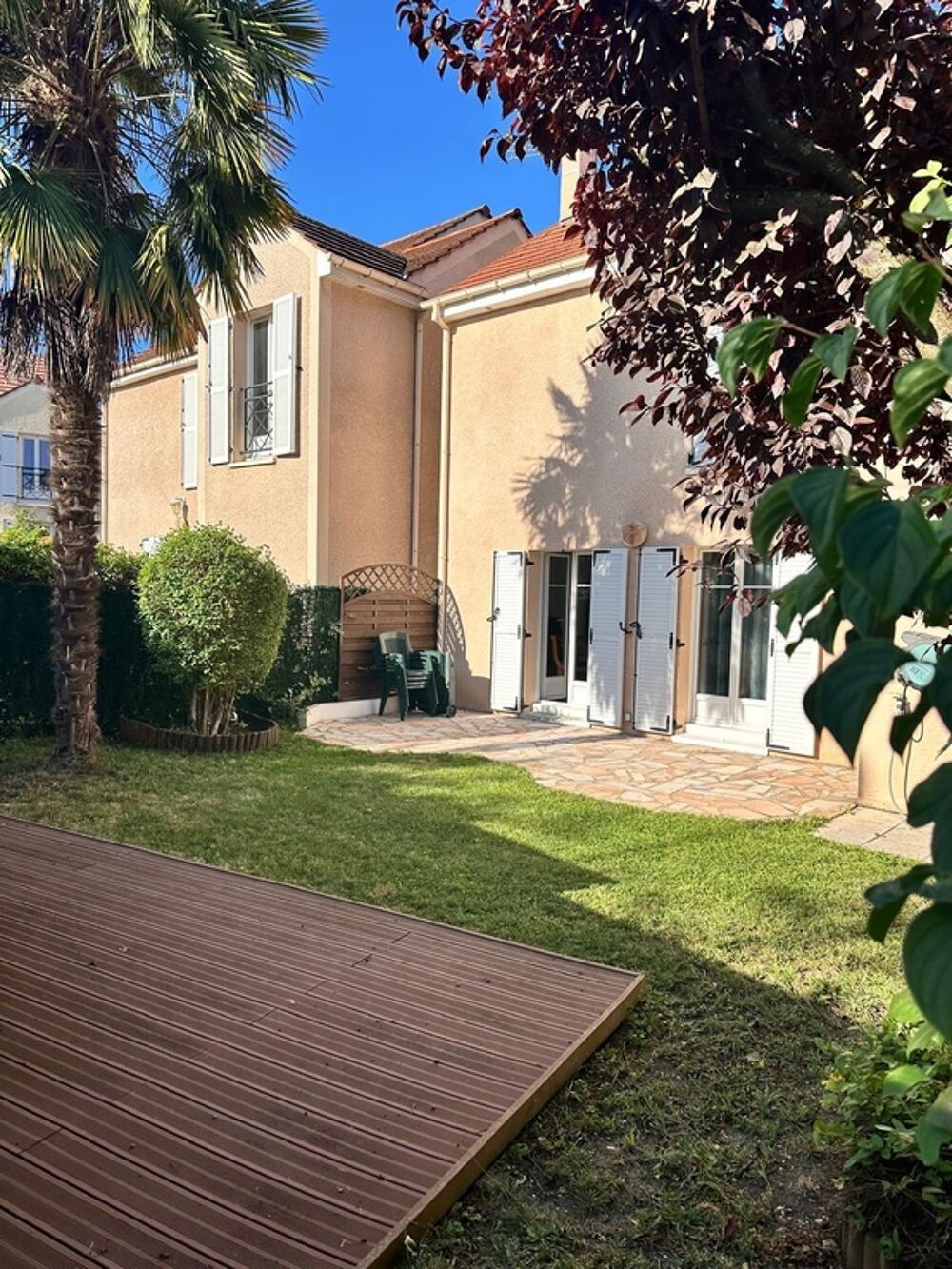 Maison familiale de 173 m² à vendre à Vauréal  6 pièces, 4 chambres, état impeccable