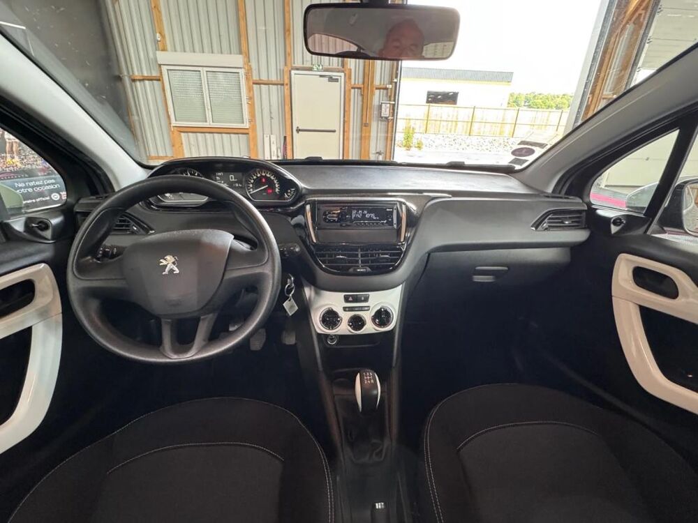 208 PureTech 68ch BVM5 Like 2019 occasion 56120 Les Forges De Lanouee