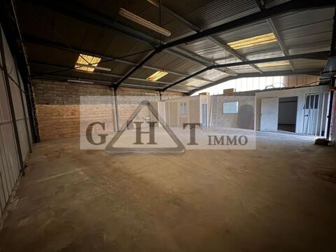 ENTREPOT 284 M&sup2; A DAMMARIE LES LYS A LOUER 2100 77190 Dammarie les lys