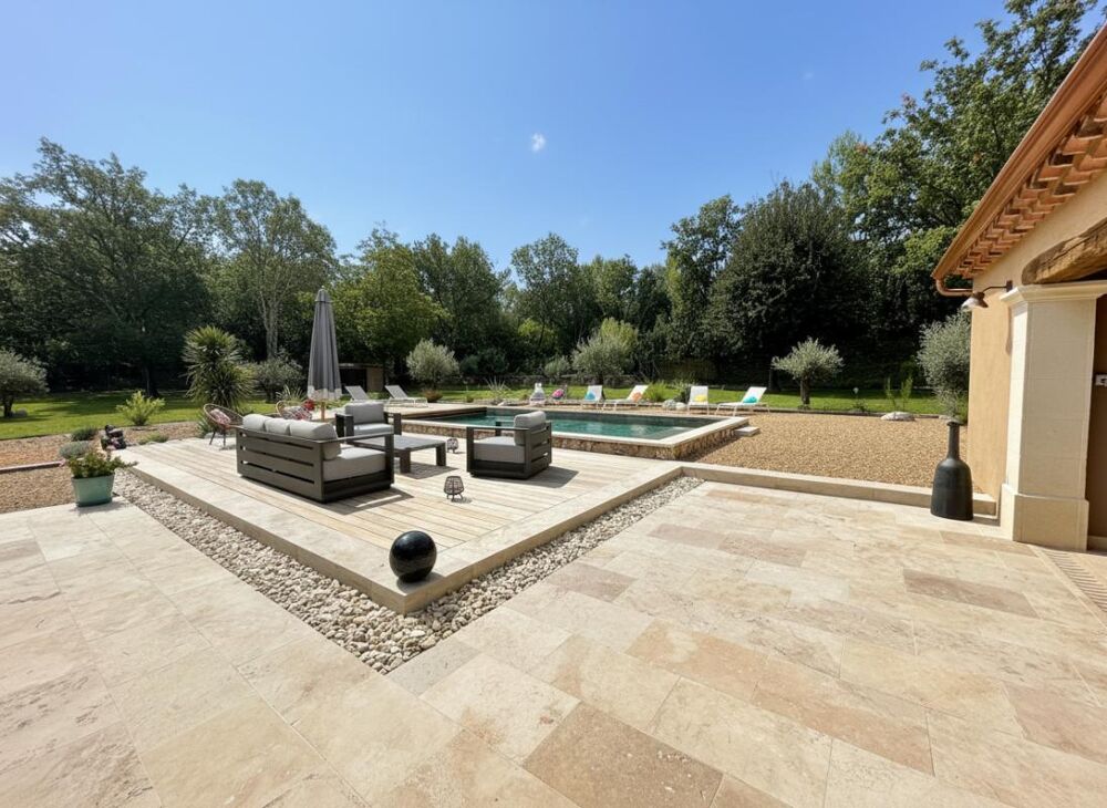 Vente Maison Villa d'Exception - Luxe, Calme Absolu et Piscine dans un Cadre Paradisiaque Jouques