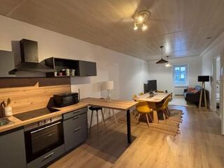  Appartement à louer 3 pièces 79 m²