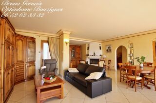  Villa  vendre 6 pices 250 m