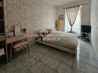  Immeuble à vendre 11 pièces 290 m²