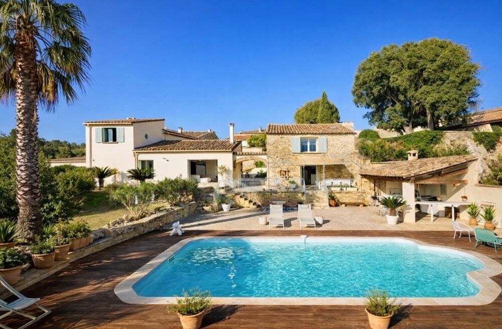 Vente Propriété/Château Un domaine d'exception entre Mer et Camargue avec dépendances Aigues vives