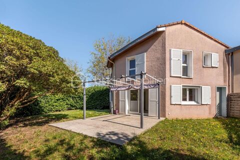   Pavillon  Villefontaine R+1 TYPE 3, avec jardin privatif de 169 m2 Maison - 3 pice(s) - 70 m