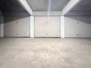  Parking / Garage à vendre 14 m²
